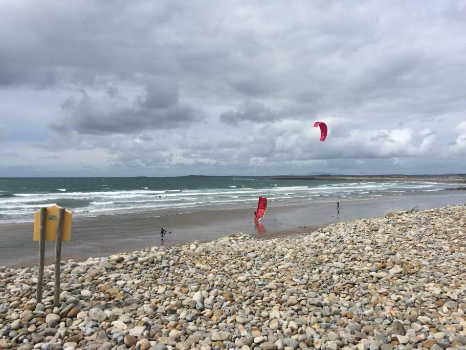 Strandhill Home, One Minute From The Beach And Pubs エクステリア 写真