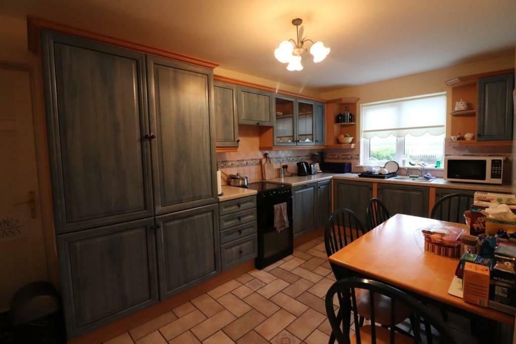 Strandhill Home, One Minute From The Beach And Pubs エクステリア 写真